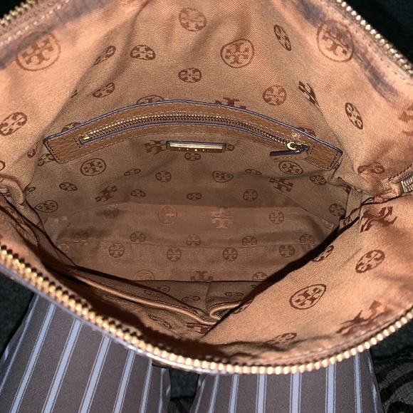 COPY - Tory Burch leather folding crossbody - Picture 8 of 14